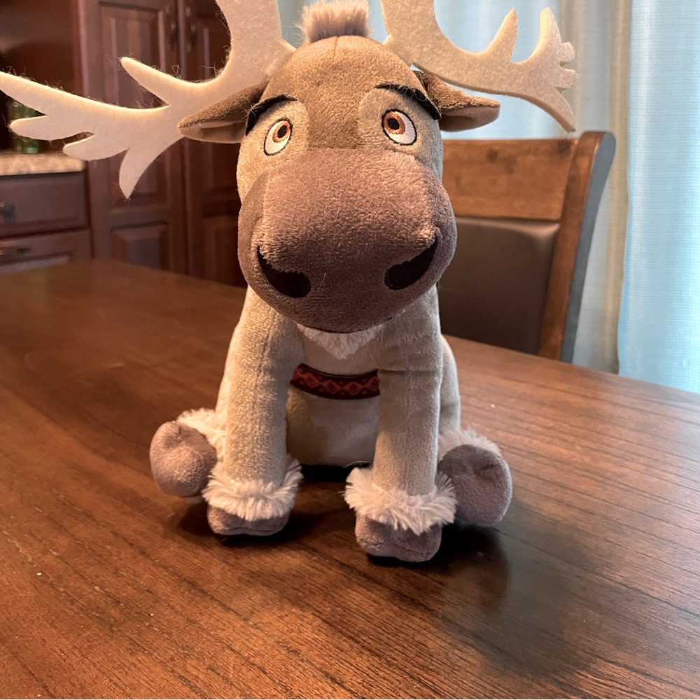Sven from the Frozen movie